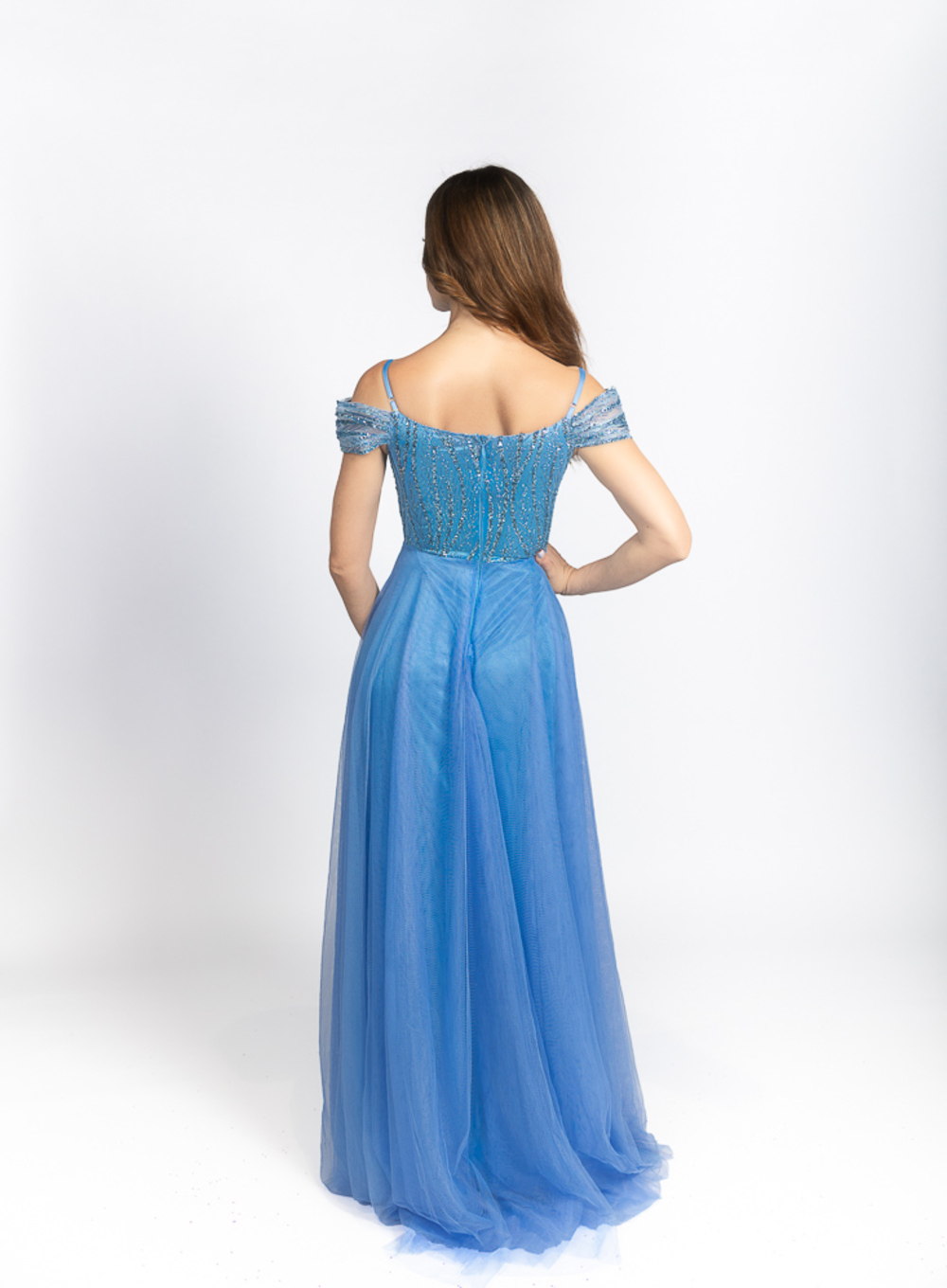 Pauline - Γοητευτική τουαλέτα με off-shoulder σχέδιο και λάμψη πριγκίπισσας - 4